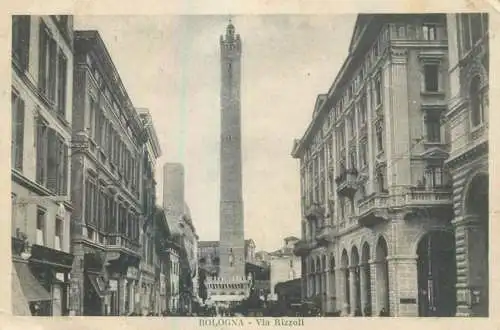 Italy Bologna Via Rizzoli