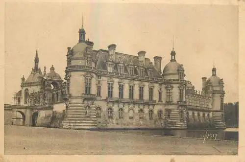 La Douce France Chateau de Chantilly facade nord-est