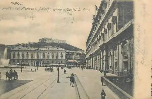 Italy Napoli Piazza del Plebiscito Palazzo Reale e Castel S. Elmo