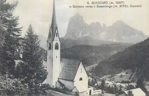 Italy S Giacomo in Gardena verso il Sassolungo Dolomiti