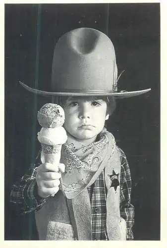 Postcard Italy boy dressed as cowboy and ice cream