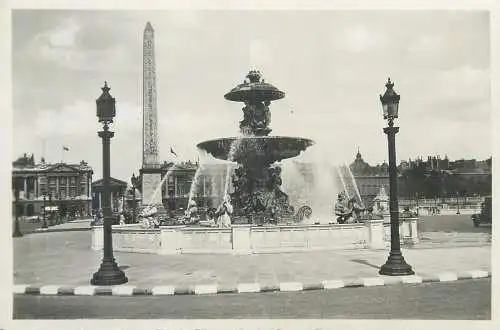 France Paris Place de la Concorde & l'Obelisque