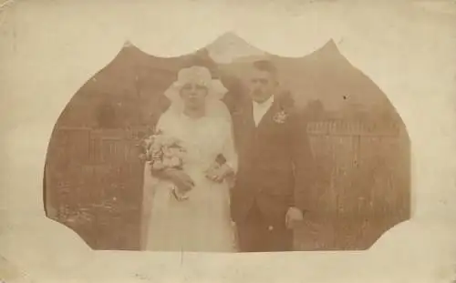 Marriage souvenir bride & groom couple real photography