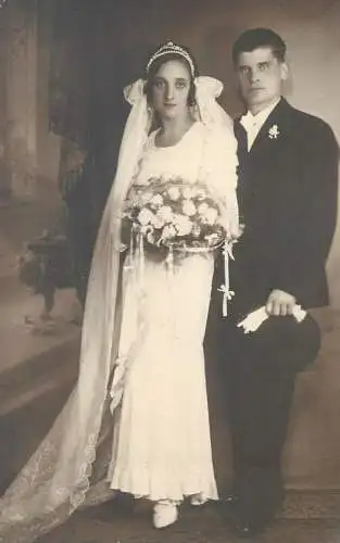 Marriage souvenir bride and groom couple real photography 1934