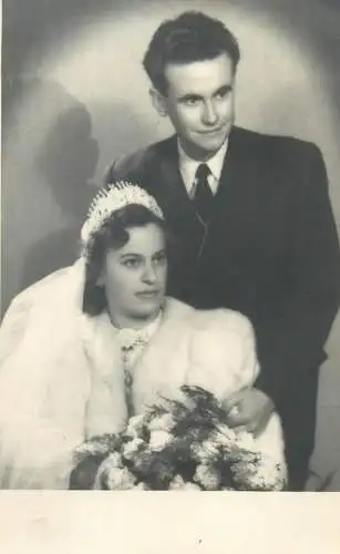 Marriage souvenir bride and groom couple real photography 1955