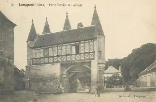Postcard France Aisne Longpont porte fortifiee de l'Abbaye