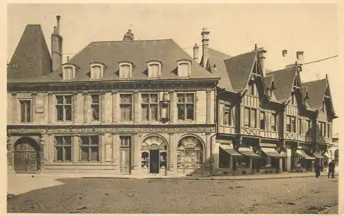 Postcard France Marne > Reims vieilles Maisons Remoises