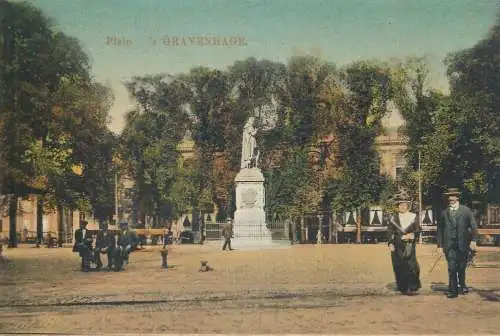 Netherlands Den Haag square statue monument