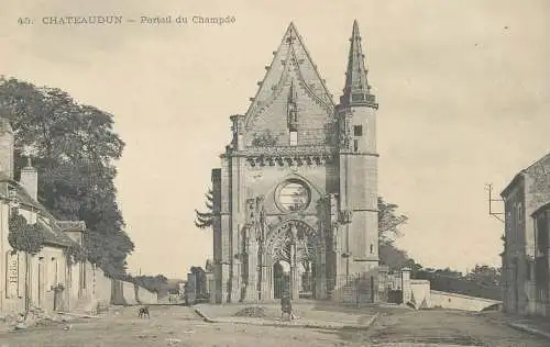 Postcard France Chateaudun portail du Champde