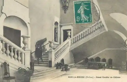 Postcard France Drôme Suze la Rousse grand escalier du chateau
