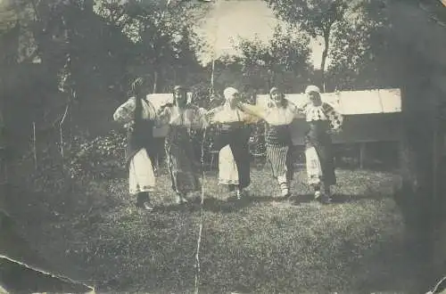 Social History countryside women folk traditional costumes group photo Romani types