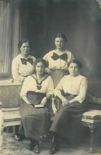 Social History elegant women group photo