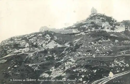 Postcard France Drôme Valence ruines du village feodal de Crussol