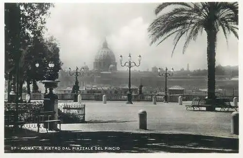 Italia Roma (Rome) cartolina postale vera fotografia E. Verdesi 1930`s S. Pietro dal Piazzale del Pincio