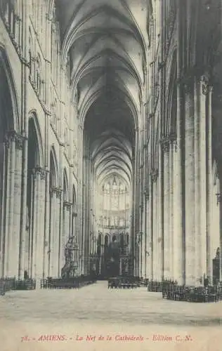 France Amiens La Nef de la Cathedrale
