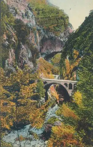 France Les Gorges du Loup Le Pont de l'Abime et le ravin