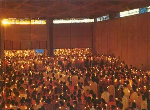France Taize Eglise de la Reconciliation interieur