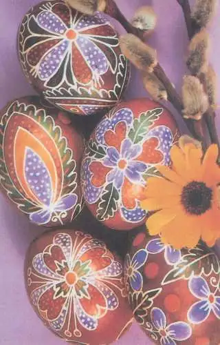 Easter pencilled eggs detail aspect