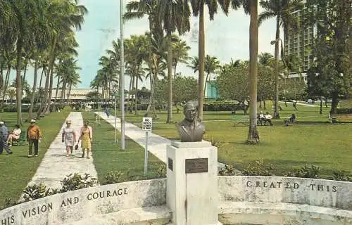 Postcard United States > FL - Florida > Miami Hollywood circle