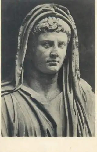 Postcard Italy Aquileia museo parte superiore della statua di Augusto