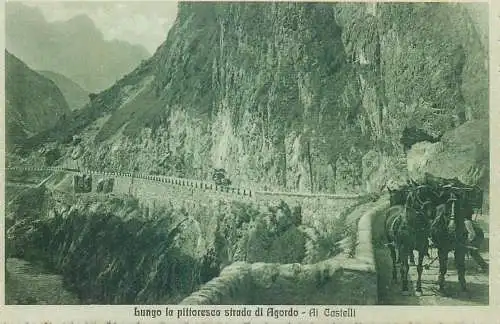 Postcard Italy Lungo la pittoresca strada di Agordo ai Castelli