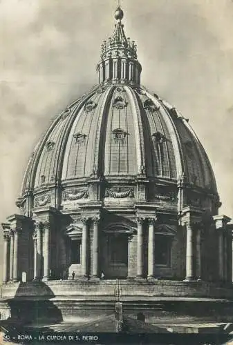 Italy Roma Cupola di S Pietro
