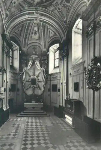 Slovakia Krasna Horka castle chapel inner view