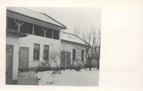 Postcard typical house place to identify
