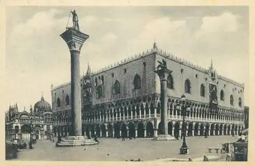 Postcard Italy > Veneto > Venezia (Venice) The Ducal Palace