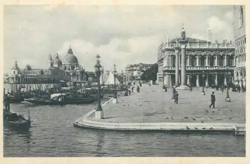 Postcard Italy > Veneto > Venezia (Venice) Il Moio
