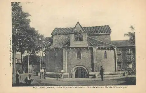 Postcard France Vienne Poitiers Le Baptistere St-Jean