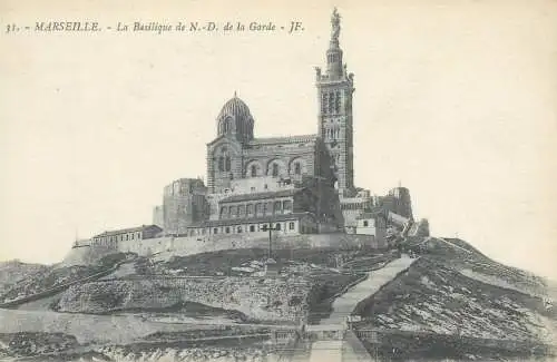 Postcard France Marseille la Basilique de Notre Dame de la Garde