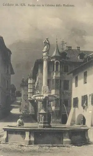 Postcard Italy Caldaro piazza con la Colonna della Madonna