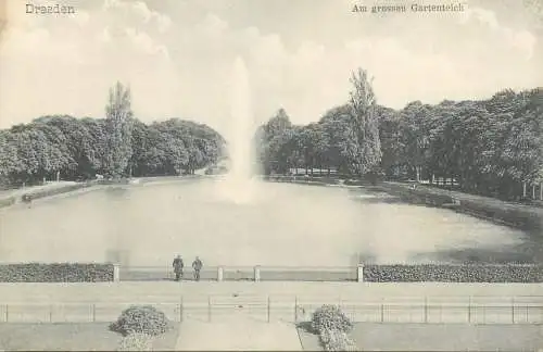 Postcard Germany Dresden fountain
