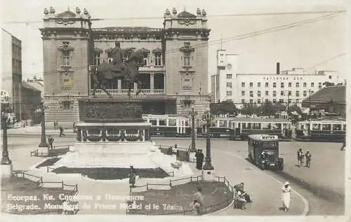 Belgrade monument du Prince Michel et la Teatre 1936