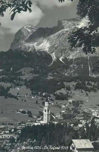 Postcard Italy Cortina le Tofane