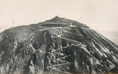 Postcard France la voie Romaine au sommet du Puy-de-Dome 1954
