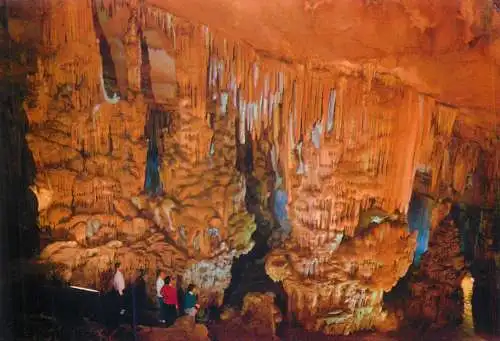 China Guilin Beautiful Kweilin scenic postcard Luti Caverns