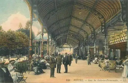 France Vittel sous les galeries, promenades