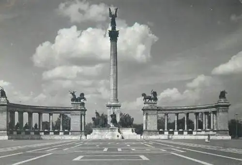 Postcard Hungary Budapest town-park Millenium monument 1963