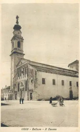 Postcard Italy Belluno duomo