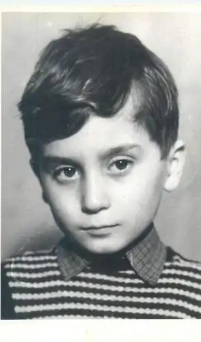 Boy portrait photo 9 x 14 cm