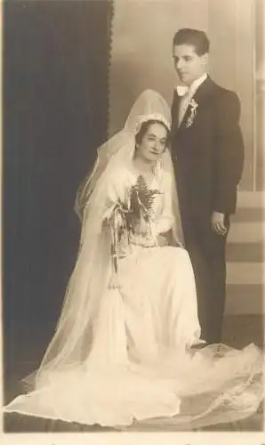 Marriage vintage wedding photo postcard groom & bride
