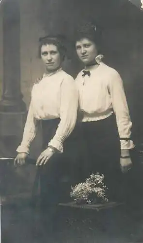 Slovakia fancy women portrait atelier Szova Antal Pozsony