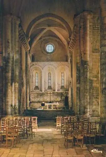 France St Amand de Coly Dordogne interieure de l'eglise abbatiale