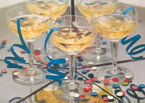 Postcard greetings card Christmas and New Year Hungary champagne glass