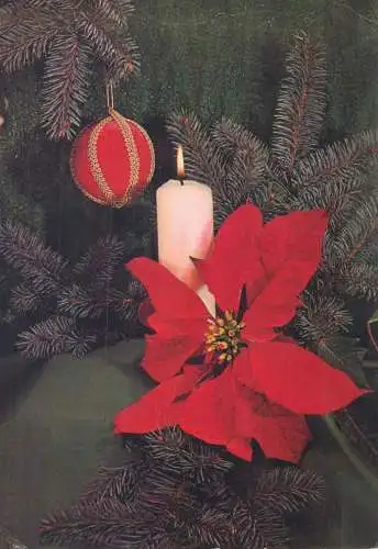 Postcard greetings card Christmas and New Year Hungary 1980 candle globe
