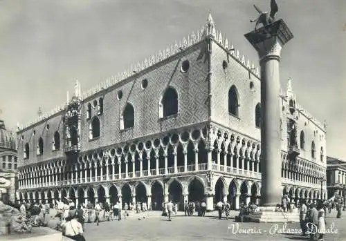 Postcard Italy Venezia (Venice) Palazzo ducale