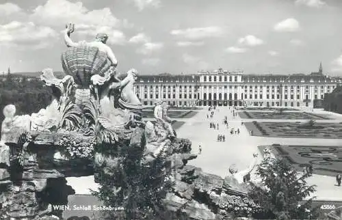 Postcard Austria > Vienna > Schönbrunn Palace
