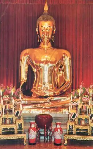 Postcard Thailand Bangkok the golden Buddha of Sukhothai in Wat Traimit Withayaram Worawiharn